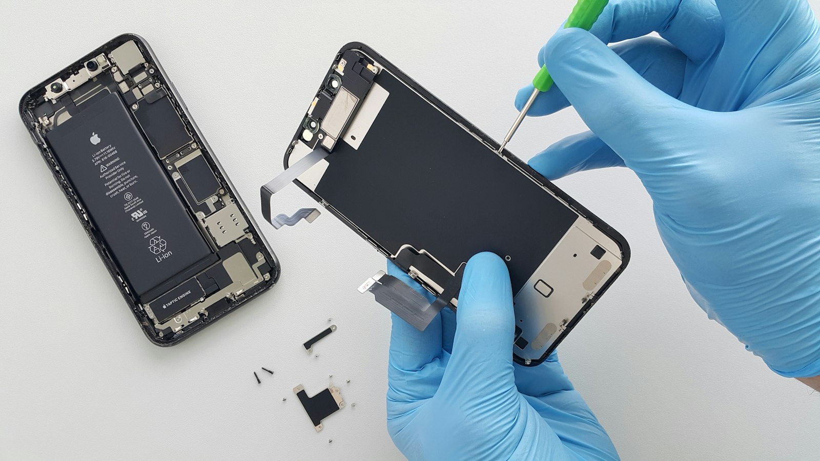 Reparatur eines Smartphones